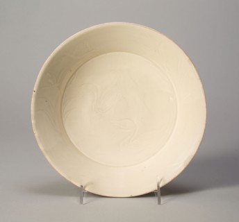 Dish with Ducks and Water Plants, Northern Song dynasty (960–1127), early 11th century, China, Ding