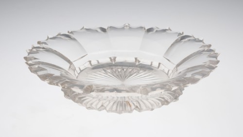 Shallow Dish, c. 1850, England, Bristol, Bristol, Glass, 7 × 24.1 cm (2 3/4 × 9 1/2 in.)