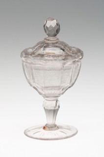 Sweetmeat Dish with Cover, c. 1730, Germany, Schleswig, Schleswig, Glass, 17.8 x 8.9 cm (7 x 3 1/2