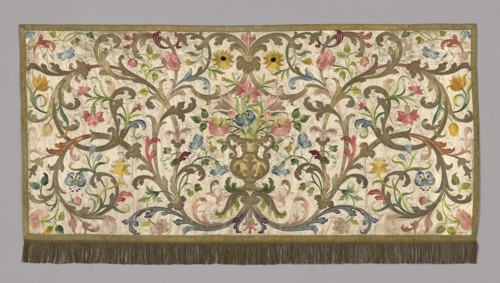 Altar Frontal, 19th century, Italy, Silk, satin weave over linen, plain weave, lined with silk in