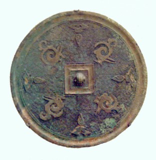 Mirror with Stylized Phoenixes and Petal Loenges, Eastern Zhou dynasty, Warring States period or