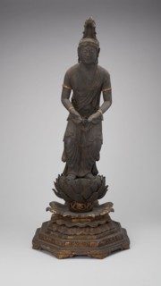Kannon Bosatsu, 12th/14th century, Japan, Wood with traces of polychromy, H. 84.5 cm (33 1/4 in.)
