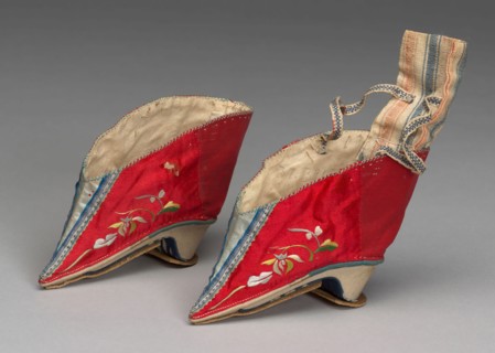 Woman’s Shoes, Qing dynasty (1644–1911), 19th century, China, Blue and red sateen, gilt trim, a. 8