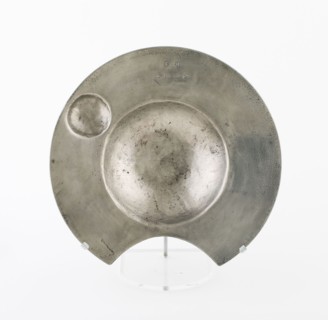Barber’s Bowl, c. 1680, William Allen, English, active 1674-1695, England, London, Pewter, 4.5 x 24