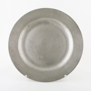 Charger, 1820/40, Samuel Woods, Irish, active 1820-1840, Ireland, Waterford, Pewter, 42.6 x 3.2 cm