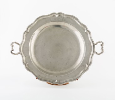 Tray, Late 18th century, Germany, Pewter, 35 cm (13 3/4 in), with handles: 42.6 cm (16 3/4 in.)