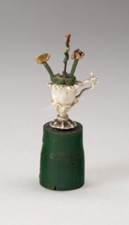 Urn with Flowers, 18th century, Nevers, France, Glass, lampwork (verre de Nevers), metal armature,