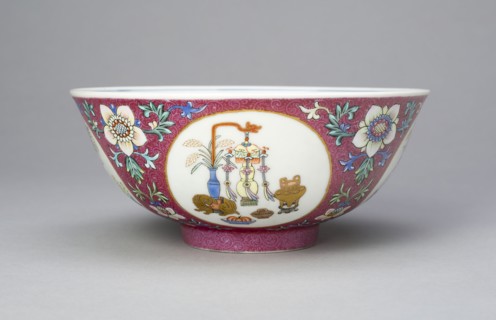 Ruby-Ground Medallion Bowl, Qing dynasty (1644–1911), Daoguang reign mark and period (1821–1850),