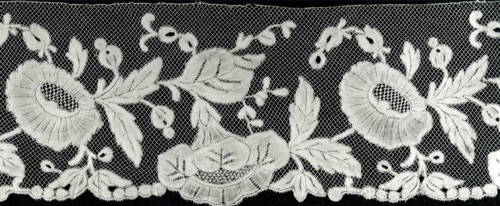 Sleeve Ruffle, 1880s, Belgium, Ghent, Ghent, Cotton, bobbin part lace, 10.1 x 32 cm (4 x 12 5/8 in