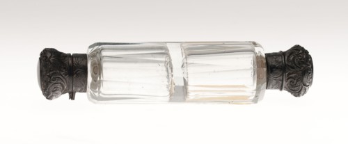 Scent Bottle, c. 1840/50, Bohemia, Czech Republic, Bohemia, Glass, cut and colored with metal