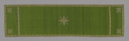 Altar Cover, 17th century, Italy, 68.9 x 248.7 cm (271/8 x 97 7/8 in.)