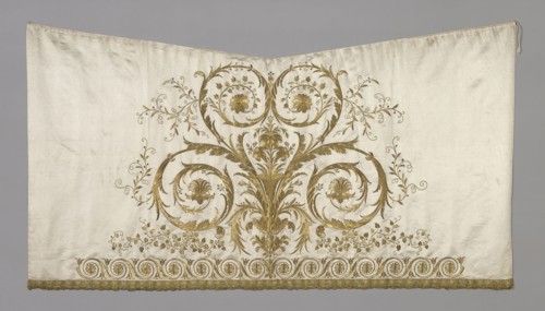 Panel (From a Skirt), 1801/50, France, Silk, satin weave, embroidered with gold metal wrapped over