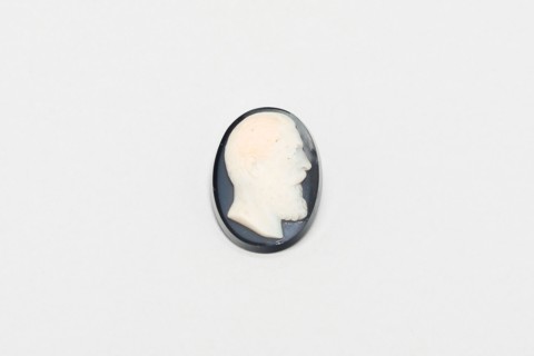 Cameo, c. 1870/80, France, Stone, 2.3 × 1.8 cm (7/8 × 11/16 in.)