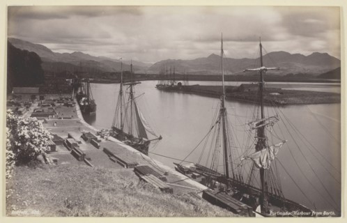 Portmadoc Harbour from Borth, 1860/94, Francis Bedford, English, 1816–1894, England, Albumen print,