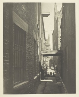 Close No. 29 Gallowgate, 1868, Thomas Annan, Scottish, 1829–1887, Scotland, Photogravure, plate 21