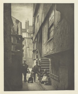 Close No. 28 Saltmarket, 1868, Thomas Annan, Scottish, 1829–1887, Scotland, Photogravure, plate 25