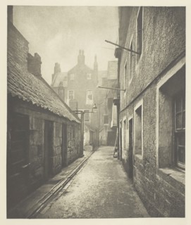 Close No. 115 High Street, 1868, Thomas Annan, Scottish, 1829–1887, Scotland, Photogravure, plate 7