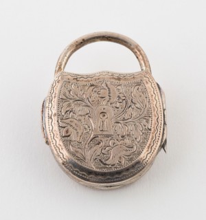Vinaigrette in the Form of a Padlock, 1818/19, John Lawrence and Company, Birmingham, England,