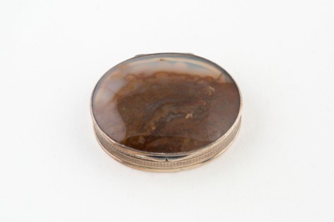 Vinaigrette, 1841/42, Marked CP WS, London, England, London, Silver, silver gilt, and agate, 3.5 x
