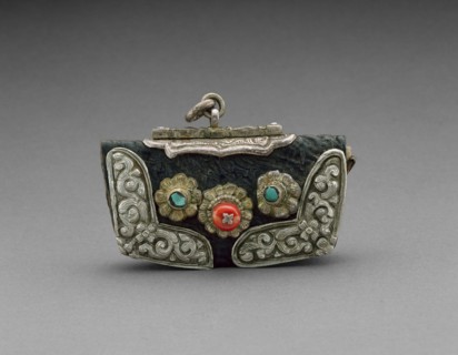 Tinder Pouch, 19th century, Tibet, Tibet, Silver, leather, turquoise and coral, 5.7 x 7.5 x 2.4 cm