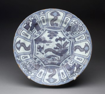 Charger, c. 1680, Netherlands, Delft, Delft, Tin-glazed earthenware with underglaze blue