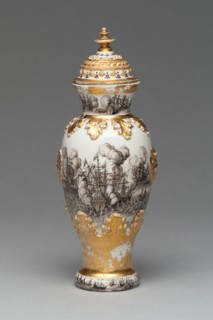 Vase and Cover (one of a pair), 1715/20, Meissen Porcelain Manufactory, German, founded 1710,