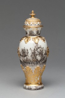 Vase and Cover (one of a pair), 1715/20, Meissen Porcelain Manufactory, German, founded 1710,