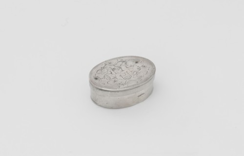 Patch Box, 1721/25, John Dixwell, American, 1680–1725, Boston, Boston, Silver, 1.2 × 3.7 × 2.5 cm