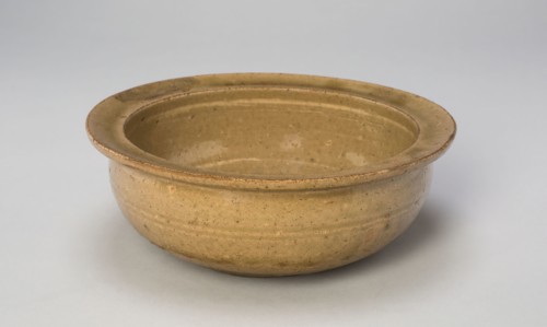 Bowl, Six dynasties (220–589) or Tang dynasty (618–907), c. 6th/7th century, China, Yue ware,
