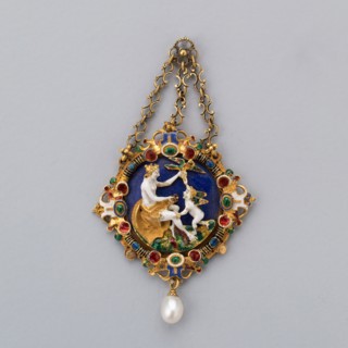 Pendant with Venus and Cupid, third quarter of the 19th century, Northern European, Europe, Gold,