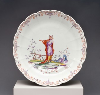 Plate, 1730/35, Du Paquier Porcelain Manufactory, Austrian, 1718-1744, Vienna, Hard-paste