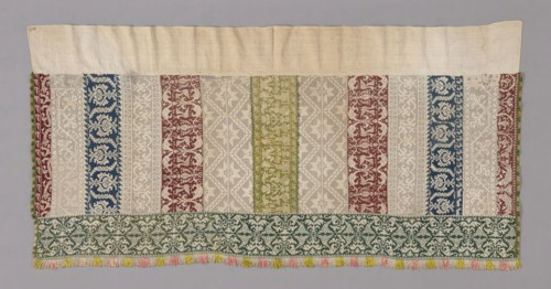 Altar Frontal, Late 16th century, Italy, Bands of linen, plain weave, linen, plain weave, pulled