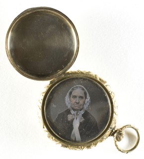 Untitled (Locket), 1839/60, 19th century, Unknown Place, Daguerreotype, 3.5 x 3.5 cm (each plate),