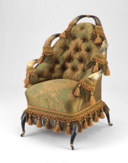 Steer Horn Armchair, 1870/80, American, 19th century, Texas, Texas, Horn, silk, brass, H.: 92.7 cm