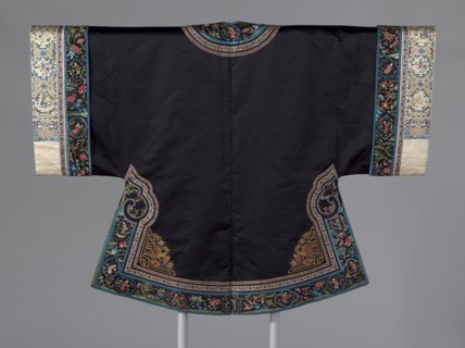 Woman’s Surcoat, Qing dynasty (1644–1911), 1860/90, Han-Chinese, China, Body: silk, warp-float