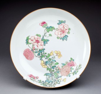 Dish, c. 1725, Qing Dynasty (1644–1911), Yongzhen period (1723–1735), China, Hard-paste porcelain