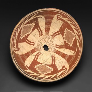 Bowl with Three-part Antelope Design, 950/1150, Mimbres branch of the Mogollon, Classic Mimbres