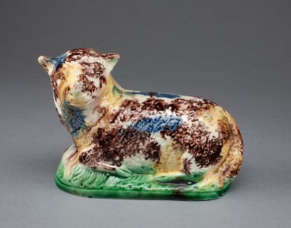 Ewe, c. 1780, Staffordshire, England, Staffordshire, Lead-glazed earthenware (creamware), 8.9 x 12