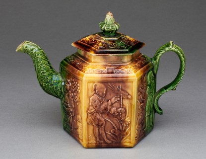 Teapot, 1750/70, Staffordshire, England, Staffordshire, Lead-glazed earthenware (creamware), 13 x x