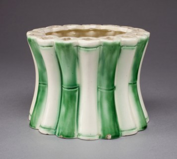 Vase, c. 1775, England, Staffordshire or Yorkshire, Staffordshire, Lead-glazed earthenware