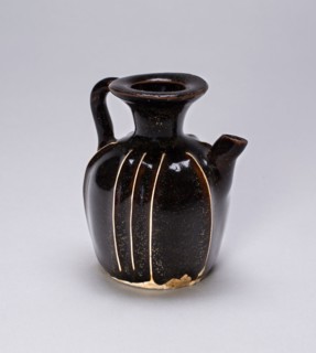 Handled Ewer with Vertical Ribs, Northern Song dynasty (960–1127) or Jin dynasty (1115–1234),