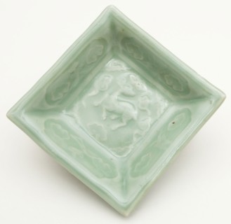 Square Dish with Symbols of Longevity and Immortality (Deer, Bats, Fungus, and Clouds) and the