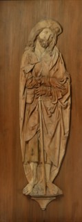 The hl., James the Elder, c. 1510, lime wood relief, 126 x 34 cm, Tilman Riemenschneider,