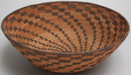 Western Apache, Native American, Basket, between 1890 and 1910, devil's claw (martynia), willow and