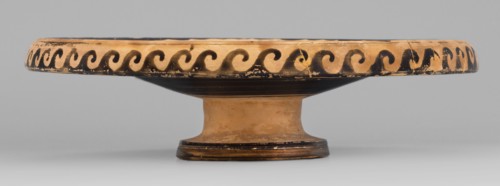 Red-figure plate depicting four fish on the interior, plate with an inwardly curled edge, Southern