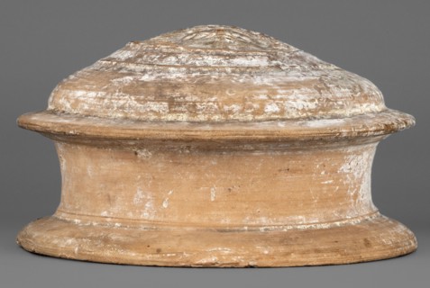 Pyxis lid, 2nd century BC, Southern Italy, vessel lid, weight 0.25 kg, height 6 cm, diameter 10.9