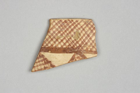 Fragment of a bowl, unknown Northern Mesopotamian workshop, painted pottery with geometric motifs,