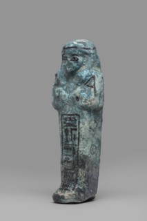 Ushabti Amenmose, Hieroglyphs, funerary figurine mummy-shaped shabti. Arms crossed on the chest,