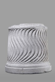 Urn of Gnaeus Pedanius Callistus with Latin inscription, unknown Roman workshop. A cylindrical urn