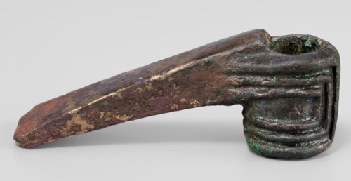 Pounder, unknown Near Eastern workshop; pounder with a low, ribbed, cylindrical socket and a blade
